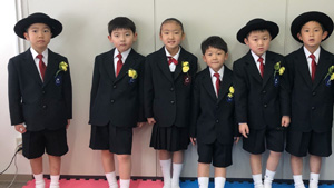 城星学園小学校の入学式02